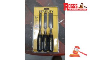 202 · 3 PIECE WOOD CHISEL SET