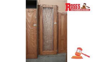 355 · TIMBER DOOR WITH GLASS PANEL, CODE: ED 77, 2340 x 770 x 38mm