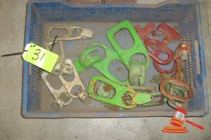 31 · BASKET OF ASSORTED SWIFT LIFTS, 1.3T, 2.5T, 5T