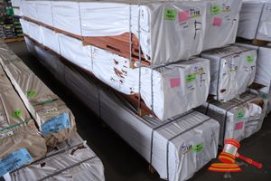 Jarrah Skip Dressed, Feature, 100mm X 25mm, 407lm,Transport Dims L5.7 X W500mm X D430mm, Approx Weight 800/900kg, Random Lengths (Pack# 320029823)