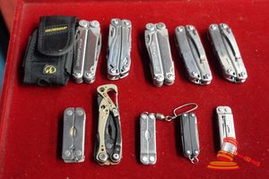 29 · 10 X ASSORTED LEATHERMAN MULTI PURPOSE TOOLS
