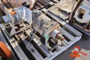 108 · 1 X LUCAS PM3000 HYDRAULIC PUMP (USED CONDITION)
