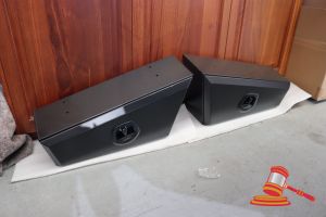 370 · PAIR OF TAPERED UNDER TRAY TOOL BOXES, 750mm R&L, ALUMINIUM MATTE BLACK