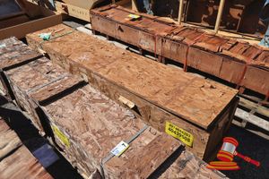 1 X Caterpillar Plate Assembly, Cat P/N:199-6566, Sealed, In A Crate (S44#7202970, Dr#1586, West Angelas)