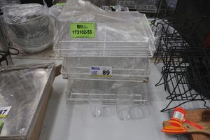 89 · 3 X GLASS RACKS WITH APPROX 50 X 285ML AND 570ML GLASSES