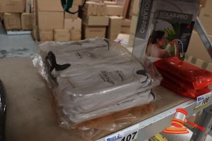 107 · 3x PACKS OF MAXSAFE GLOVES, SIZE: M