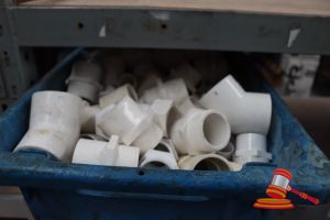 439 · TUB OF ASSORTED PVC MALE & FEMALE ADAPTERS