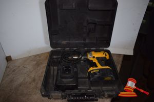 Dewalt 18volt Hammer Drill with Battery Charger & Carry Case