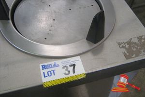 37 · PLATE DISPENSER 280mm DIA