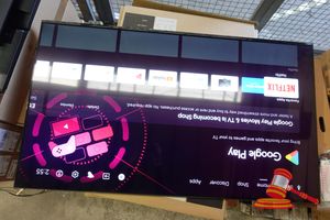 22 · CHIQ 65 INCH 4K TV, MODEL: U65H10, WALLBRACKET, REMOTE AND MANUAL INCLUDED, *BULKY ITEM, NO BOX* SN: U65H1020F011N2710 (SOME MARKS)
