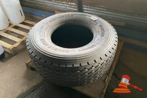 DOUBLE STAR TRUCK TYRE 445/65R 22.5