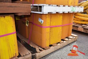 33 · MULTOTEC BEAM LINERS, 400X400X540, INCLUDES:APPROX 8 X LINER SQUARE BOTTOM DECK, YELLOW, DIMENSIONS: 1.2M X 1.2M X 700MM ON PALLET, WEIGHT: 300KG PER BUNDLE, MULTOTEC PART NO: 292656 (USED, SOME MARKS), (B9218372)