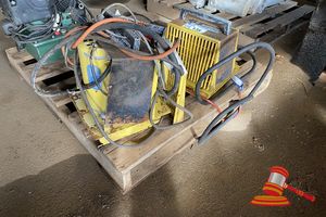 135 · 2 X ENERPAC 10,000PSI POWER UNITS. 240V