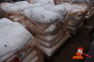 APPROX 30 X WATER TREATMENT CHEMICALS, INCLUDES: BASF MAGNAFLOC 5250, BATCH NO: 29E21362A, MATERIAL: 5029983, GROSS 12,634 PER BAG, SOME BAGS DAMAGES, ON PALLET