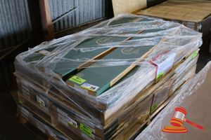 28 · TIMBER TRENDS LAMINATE FLOORING - 16.74m2 CEDAR - BRANDY (FS8880)
