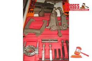 Qty Of Assorted Pullers