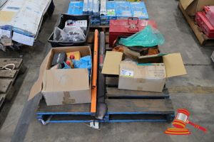 7 · MIXED TOOLS AND SUNDRY ITEMS. INCLUDES: BOSCH GR 500 PROFESSIONAL TELESCOPIC MEASURING ROD, CONCRETE SCREED, RED METAL TOOLBOX (EMPTY), ORANGE DUFFLE BAG WITH MIXED SPANNERS,1 X BOX OF CABLE TIES AND ASSORTED SOCKETS, 1 X BOX OF FASTNERS, GALV STAPLES, HAFCO ER32 X 3MT CHUCK SET. 2 X TAIPAN 200MM WIRE BRUSH WHEELS, DETROIT DOUBLE HEAD SHEET METAL NIBBLER DRILL ATTACHMENT (IN CASE), 1 X TUB OF 17 X 3M TAPE MEASURES (UNUSED), 2 X BAGS (APPROX 40) MAX STRAP 5KG TOOL STRAPS (UNUSED) ON A PALLET