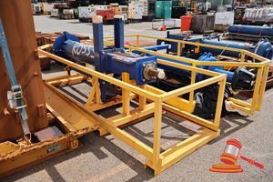 21 · 1 X BLUE HYDRAULIC SUMP PUMP ASSEMBLY, 65 VE-GPSH, MATERIAL NUMBER: 10628580, APPROX L3660 X W1200 X H1500, MOUNTED ON YELLOW STEEL FRAME