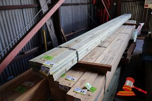 18 · PACK OF 90 x 35 PINE x 5.1 MT x 12 QTY =61LM