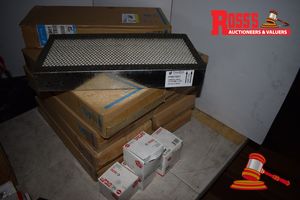 64 · Unused Lot of 9 Donaldson Automotive Air Conditioning Filter Panels, Type P901901