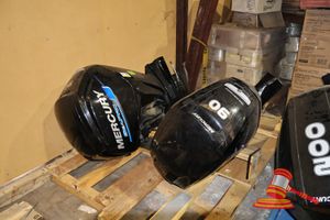 1 SET OF 2 ENGINES MERCURY SEA PRO 90HP OUTBOARD MOTORS, 1250 HRS, SERIAL# 2B669869 AND 2B679345, ASSET ID'S DOTA22210 AND DOTA22211 ( NO PROPS )