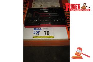70 · 4 x ASSORTED THREAD REPAIR KITS, METRIC