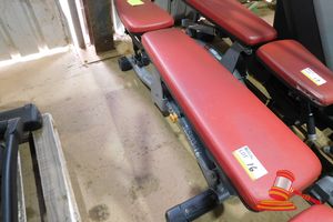 16 · MATRIX MAGNUM MULTI-ADJUSTABLE BENCH - MODEL# MG-A85 (ASSET# 58)