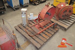 19 · 2 X WELDING ELECTRODE HOLDING OVENS (HOT BOXES) WITH STAINLESS STEEL HOPPERS, TEMPERATURE CONTROL BOXES, 30-180 DEGREE DIAL CONTROLS (VISIBLE RUST / MARKS), PLUS WIRE FEEDER ON WHEELED BRACKET . (ON PALLET)