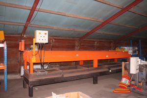 56 · CERAMIC LINING PIPE ROLLER (ORANGE). TILTING. 6M BETWEEN ROLLERS. MAX PIPE LENGTH 6M / MAX DIAM 300MM. 3 PHASE (PLUG). INCOMPLETE - DRIVE CHAIN AND NEW ROLLERS REQUIRED. OVERALL DIMENTIONS APPROX 6500 X 1300 X BED HEIGHT 800MM