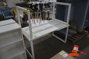 17 · 2 X WHITE METAL FRAME DESK, MODERN STYLE, EXTENDABLE LEGS, L1500 X W750 X H730 (POSS UNUSED)
