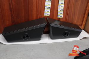 321 · PAIR OF TAPERED UNDER TRAY TOOL BOX, 650mm R&L, ALUMINIUM MATTE BLACK