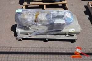 224 · 1 X FLOWSERVE 1K3XL5.62 DURCO CENTRIFUGAL PUMP, SN:6240/8.002.001 WRAPPED, ON A PALLET