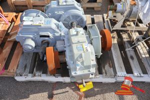 110 · DOB GETRIEBEBAU GEARBOX, MODEL D 5600, SN 1-180, 8.6 LITER, 220, 152 KW, 1490, (SOME MARKS)