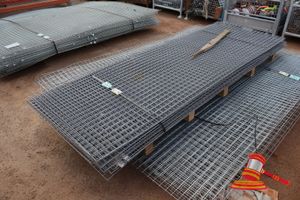 18 x Mesh sheets 2400mm x 1000mm x 50mm x 50mm x 4mm