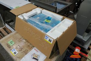88 · COUNTERTOP BAIN MARIE 3*1/3 PAN ( IN BOX )