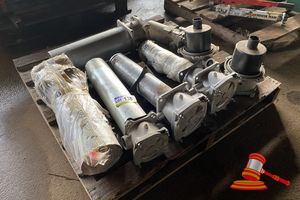 138 · ASSORTED RETURN LINE FILTERS. UPTO 2 1/2 INCHES