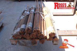 38 · SPG200 - SPOTTED GUM STANDARD AND BETTER GRADE Splay Beading 5-10x20mm-0.5-1.8m-Approx 359Lm Total+ Approx 15Lm of Sydney Blue Gum Species