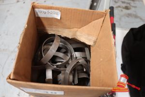 10 · BUNDLE OF ASSORTED METAL CLAMPS