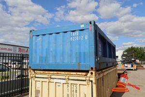 20ft Blue Offshore Oil & Gas Basket - Removable Side Door, Tyne Pockets, Some Dents, Rust Evident * Pick Up By Appointment Only* (Id - Tahu 82201