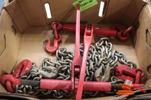 2 x Ratchet Binder and 1 x Chain with Hooks