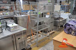23 · 5 TIER WIRE GALVANISED COOLROM SHELVING UNIT. APPROX 450 X 900 X H1800MM