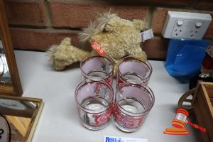 7 · BUNDLE WITH 4x COCA-COLA GLASSES AND 1x GUND CAMEL PLUSH