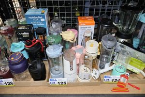 APPROX 13 X PORTABLE BLENDERS, INCLUDES: NINJA, CONTEMPO, VARIOUS OTHERS, UNTESTED
