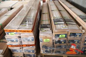 Perma Timber Quickboard Ceiling/Wall Lining - Castellated Profile. Pvc - Arctic White Finish. Easy Instal, Maintenance Free. Size 210 X 2700 X 21mm. 2 Boards Per Pack X 10 Packs (Approx 11.34m2). Unused. Note: Not Suitable For Use In Direct Sunlight Or Strong Reflective Light