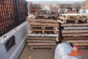 Approx 12 X Wooden Pallets, Various Sizes And Brands, 1.2m (Used Condition)