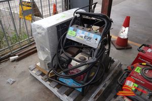 VIPER PREMIUM WASHER, MODEL# APW3100, 2900 PSI, 6.5HP (UNTESTED)