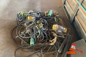 117 · 4 X WACKER NEUSON CONCRETE VIBES. 3 PHASE