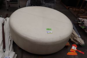 1 X ROUND UPHOLSTERED OTTOMAN, WHITE, 1500 DIAMETER, (SOME MARKS, GENERAL WEAR AND TEAR)
