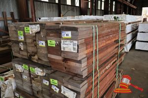 93 · JARRAH SKIP DRESSED, STD, 190mm x 36mm, 35LM, RANDOM LENGTHS, QTY 0.266M3 (L1600 x W400 x D500 TRANSPORT SIZE ONLY APPROX) (PACK# 2486240)