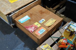 62 · CRATE WITH KOMATSU CONE BEARING ( P159997 ) ( S44#4973470947, DR#1278 )